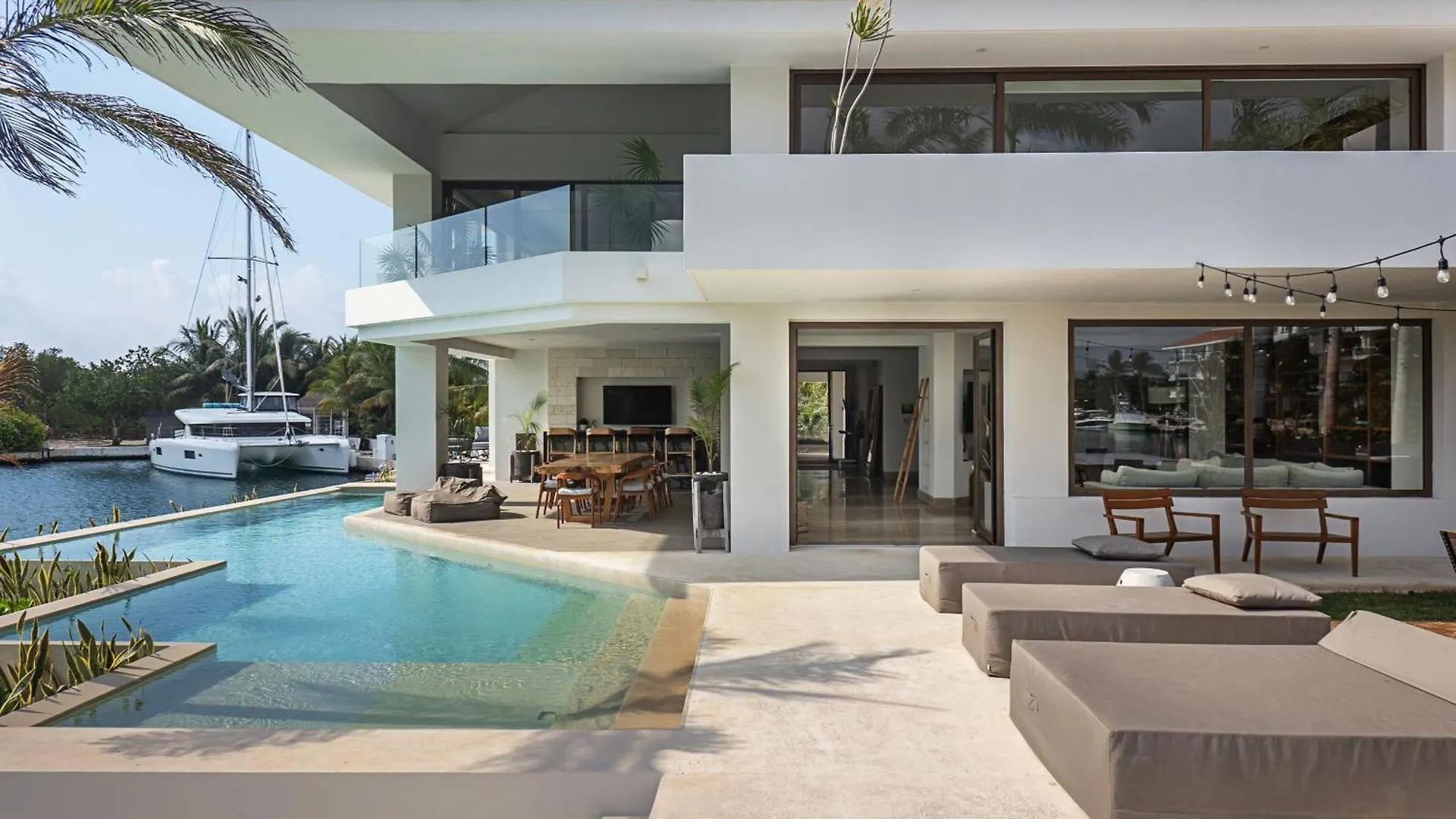 Luxury Villa 5 Bdr Oceanfront 5 Min Walk To Cenote Puerto Aventuras
